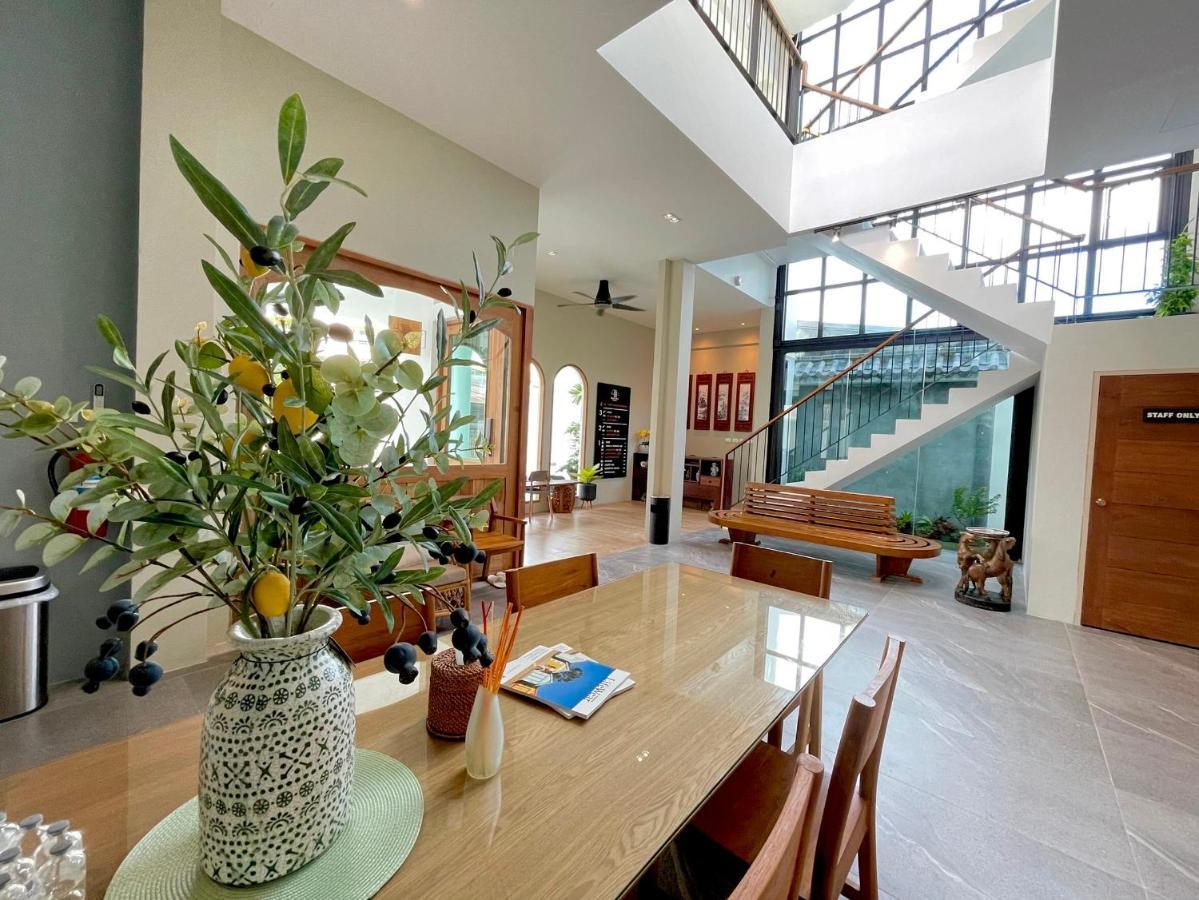 Alleyhill Phuket - Private & Cozy Boutique Bagian luar foto