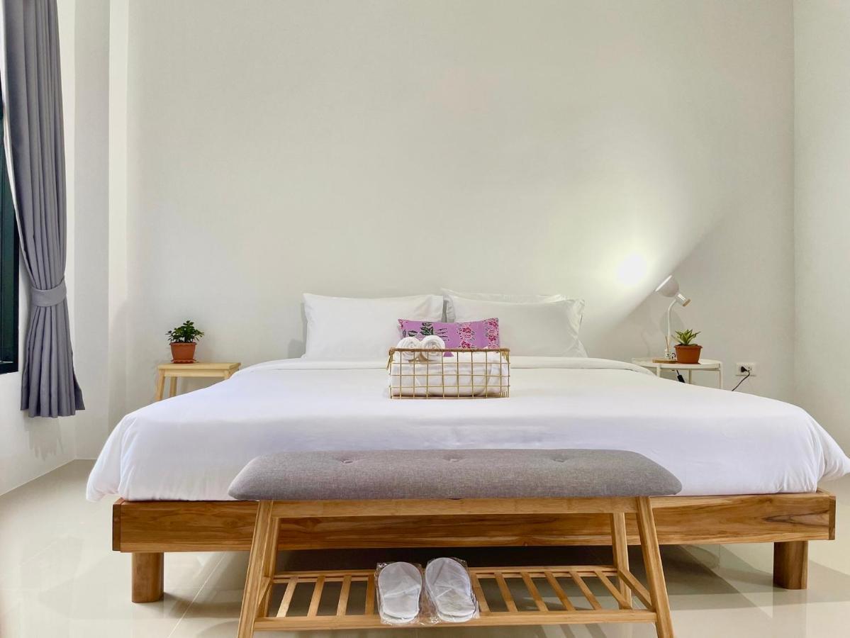 Alleyhill Phuket - Private & Cozy Boutique Bagian luar foto