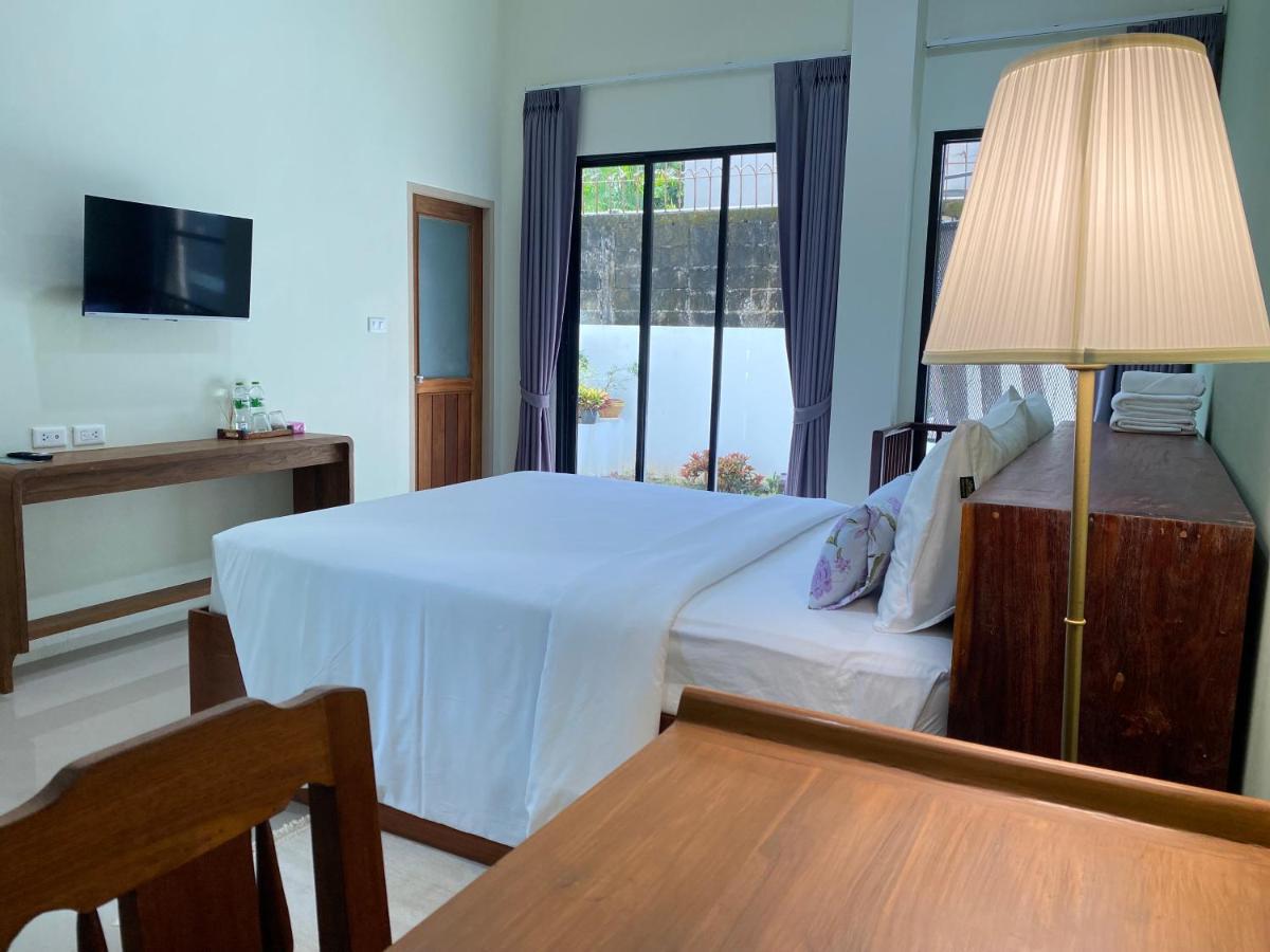 Alleyhill Phuket - Private & Cozy Boutique Bagian luar foto