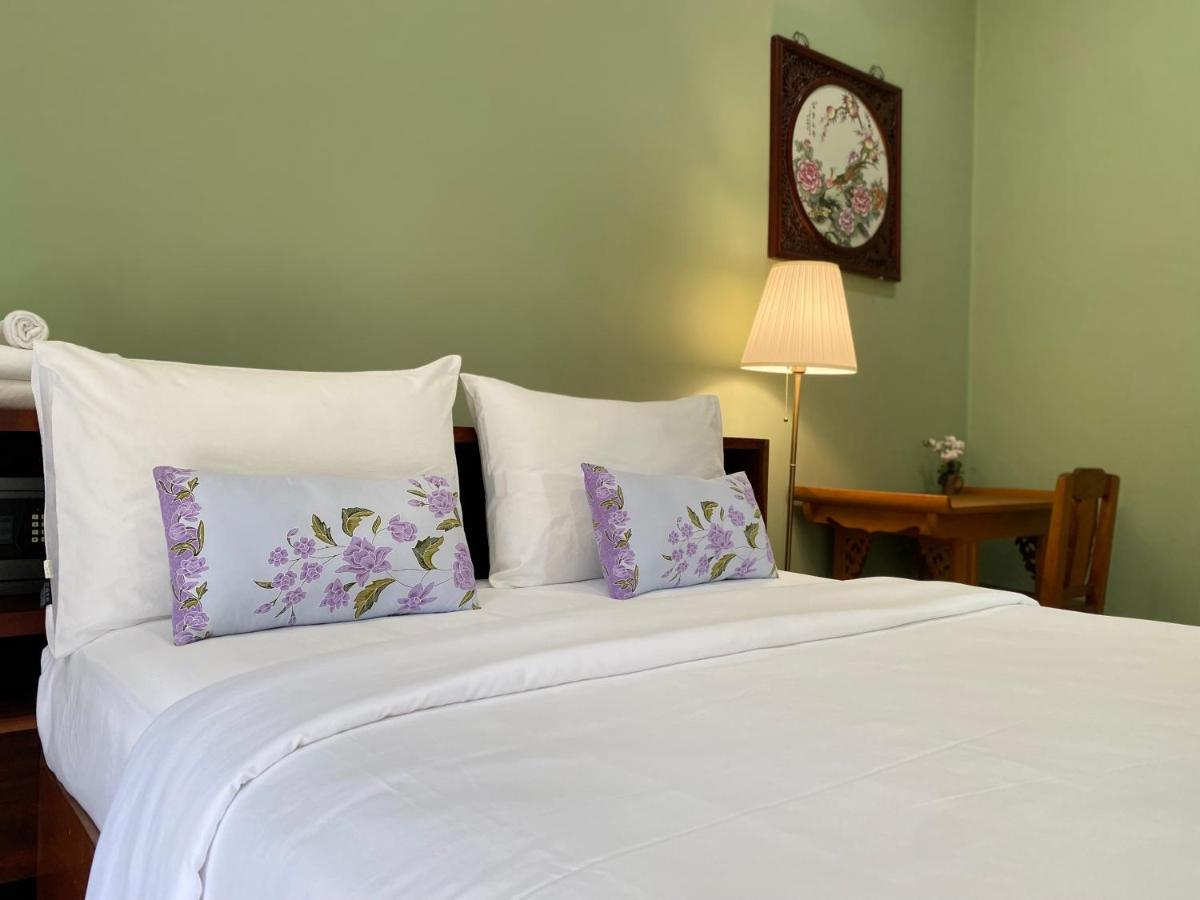 Alleyhill Phuket - Private & Cozy Boutique Bagian luar foto